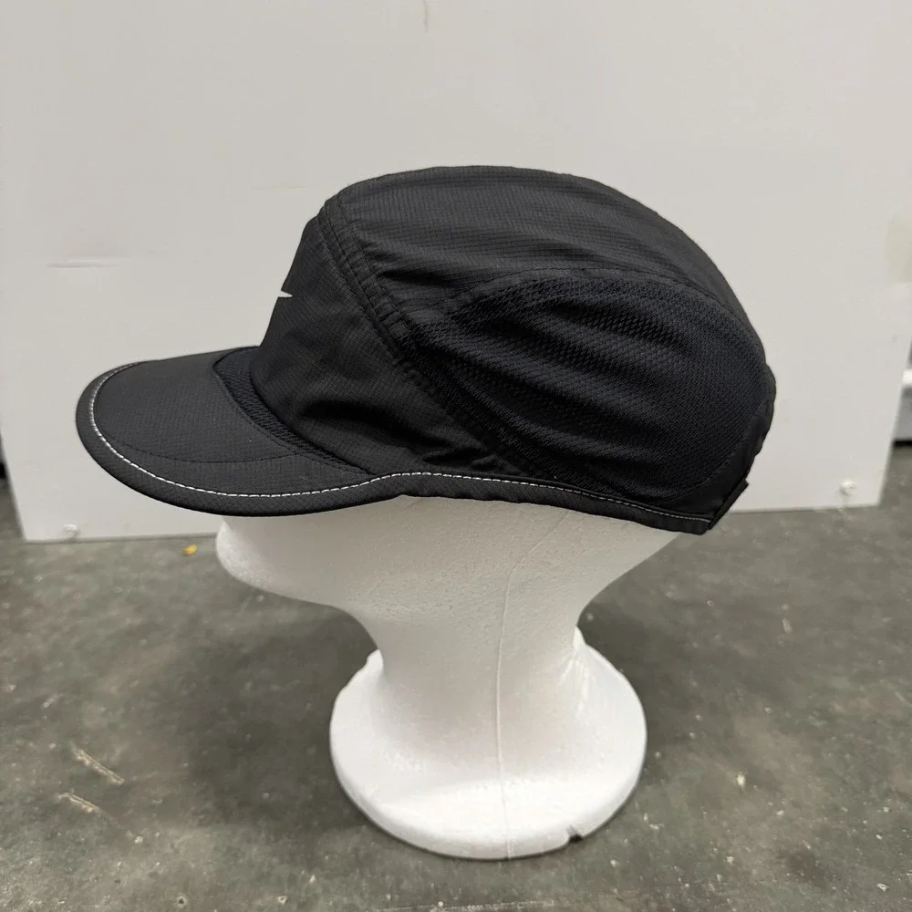 Nike Daybreak Dri-Fit 5-Panel Mesh Black Running Training Cap Hat